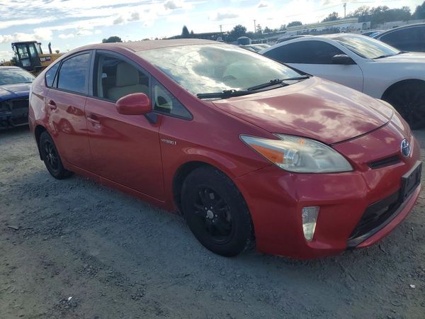 2013 TOYOTA PRIUS