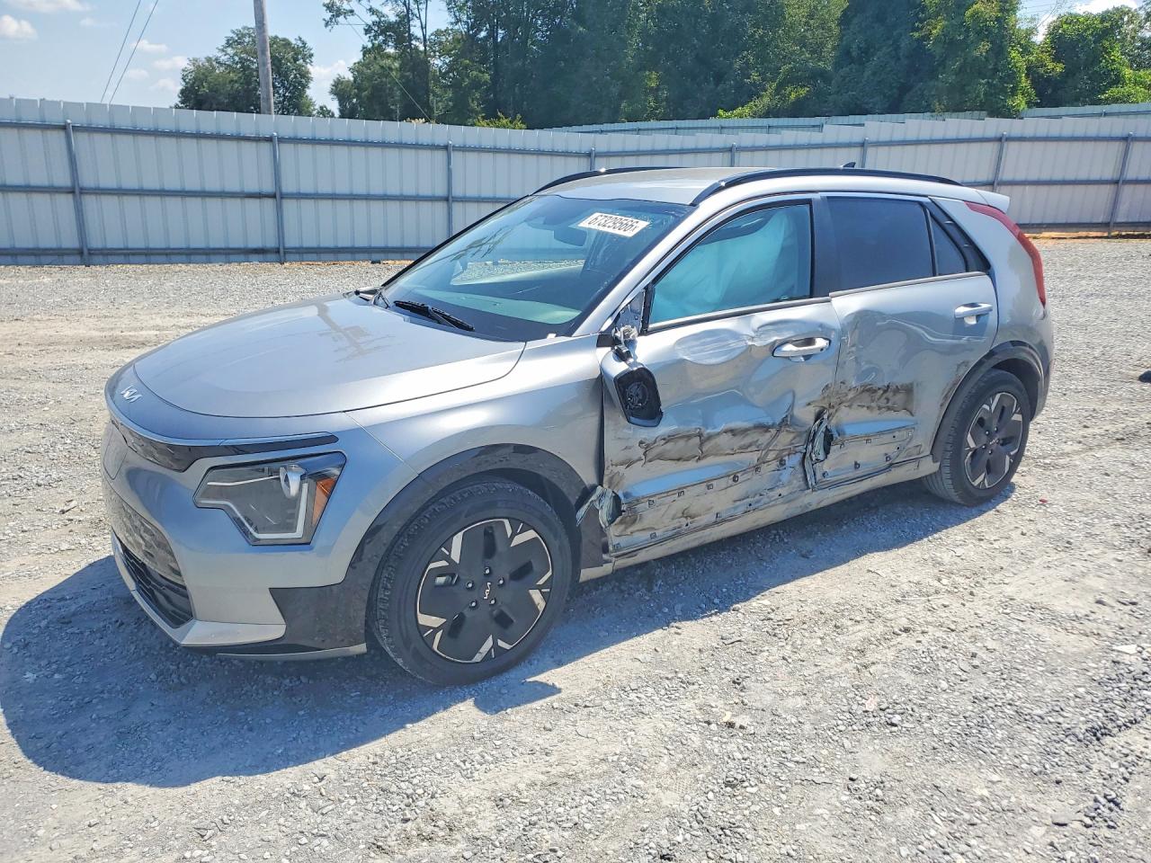 2023 KIA NIRO