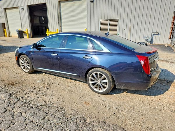 2013 CADILLAC XTS Platinum Collection