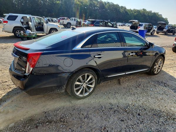 2013 CADILLAC XTS Platinum Collection
