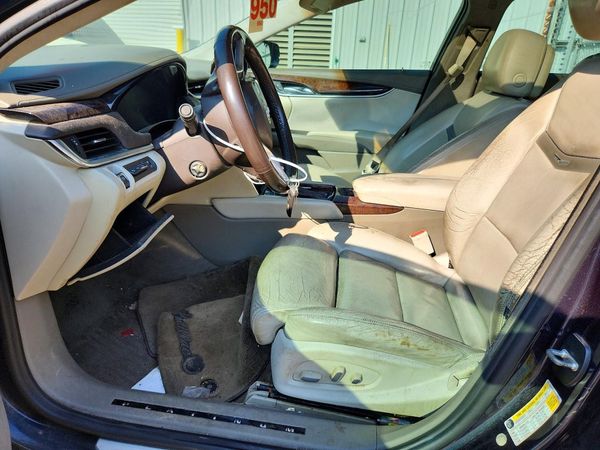 2013 CADILLAC XTS Platinum Collection