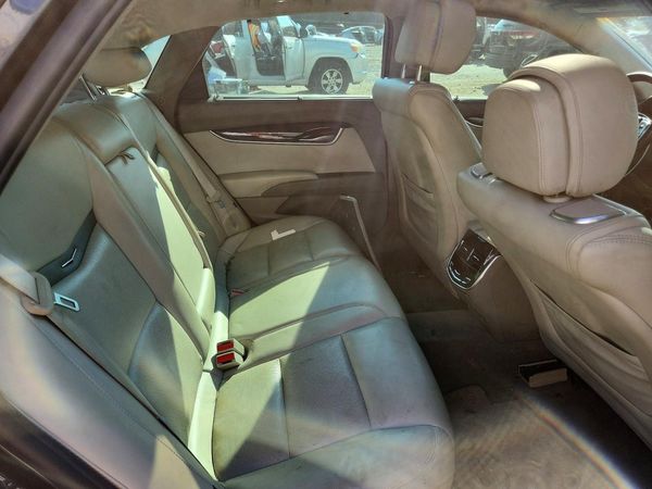 2013 CADILLAC XTS Platinum Collection