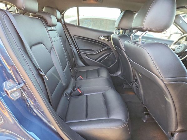 2019 MERCEDES-BENZ GLA