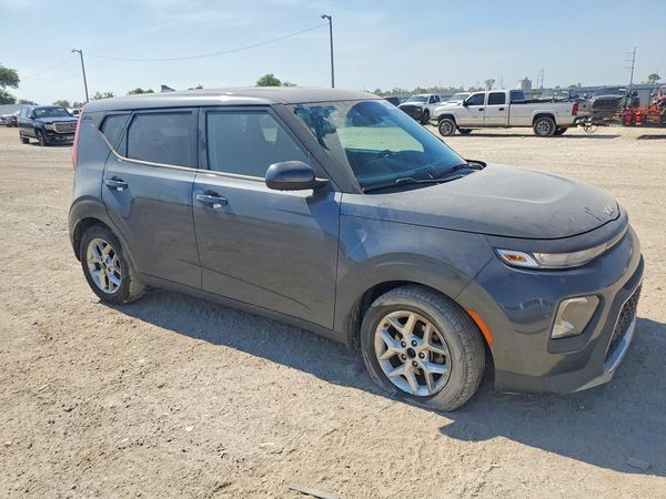 2022 KIA SOUL