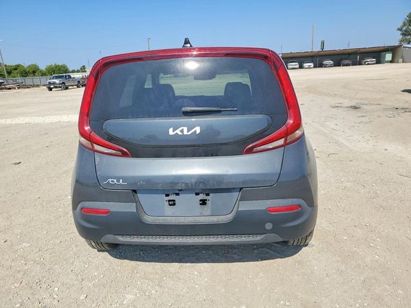2022 KIA SOUL