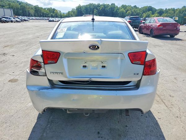 2013 KIA FORTE EX