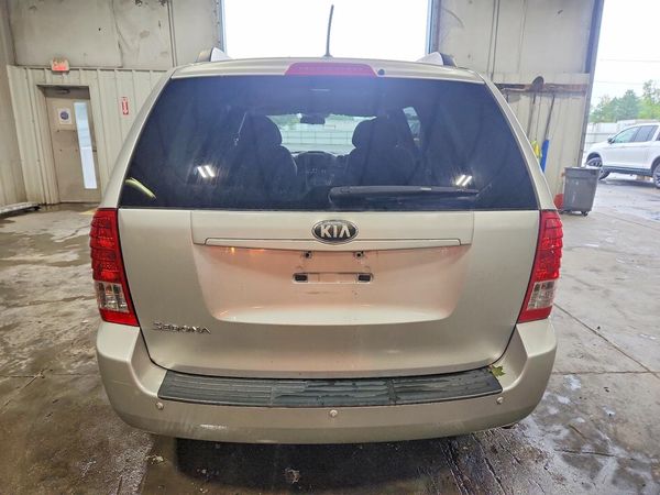 2014 KIA SEDONA