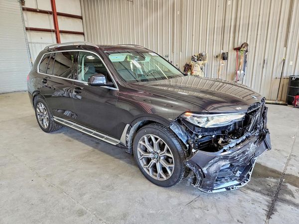 2021 BMW X7 xDrive40i