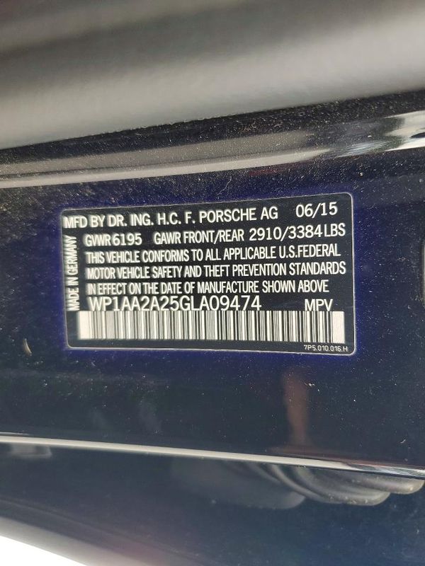 2016 PORSCHE CAYENNE