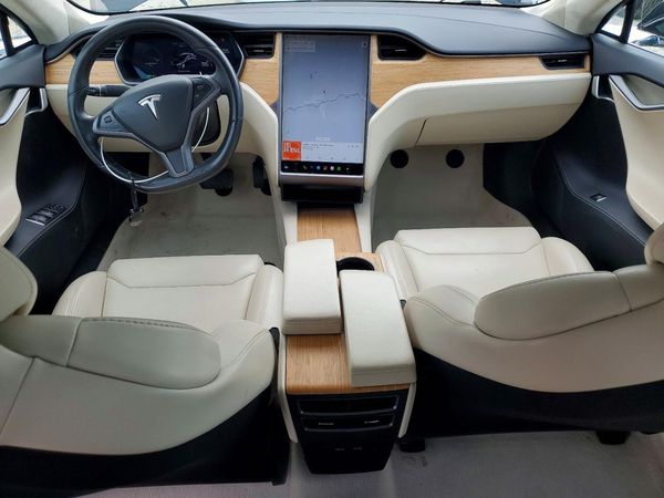 2018 TESLA MODEL S