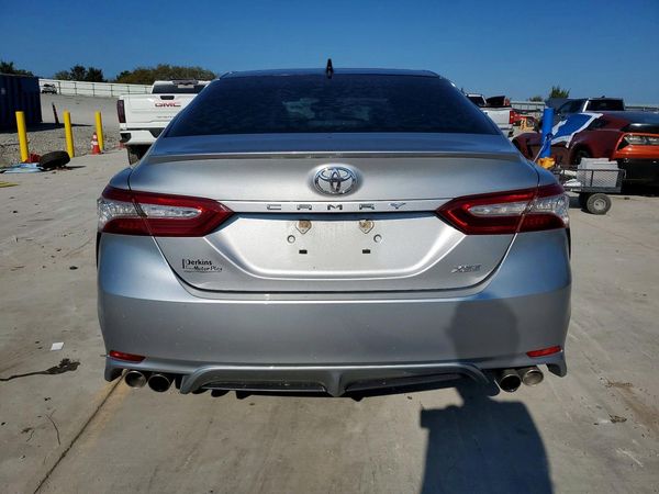 2020 TOYOTA CAMRY XSE