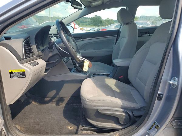 2017 HYUNDAI ELANTRA