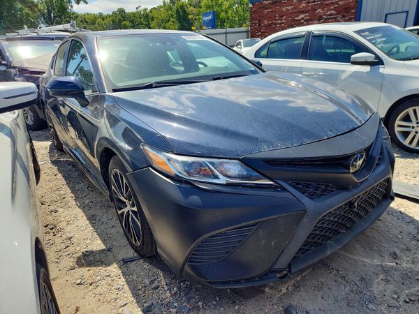 2019 TOYOTA CAMRY — Passenger 3/4