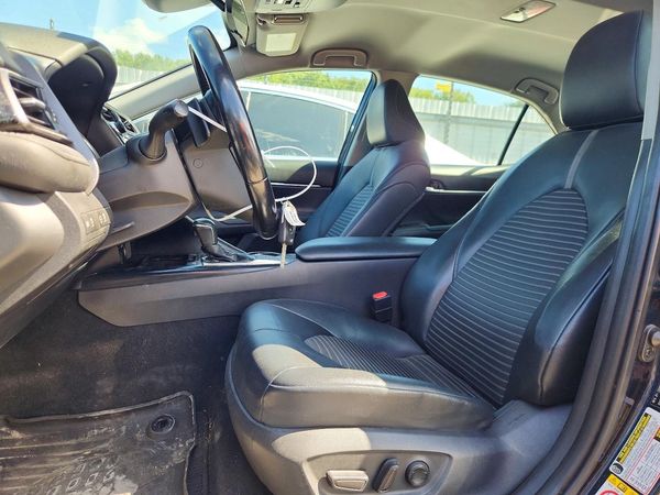 2019 TOYOTA CAMRY — DENT