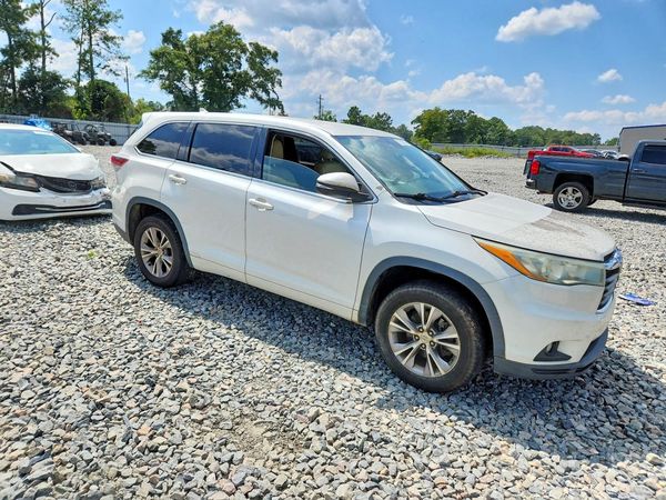 2015 TOYOTA HIGHLANDER