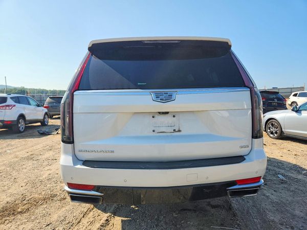 2022 CADILLAC ESCALADE