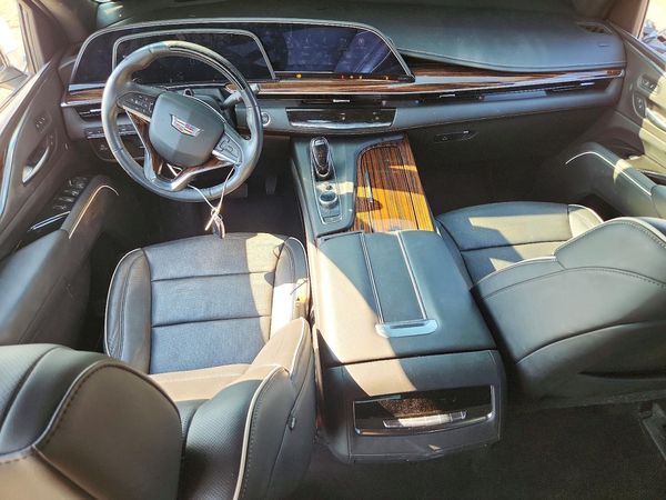 2022 CADILLAC ESCALADE