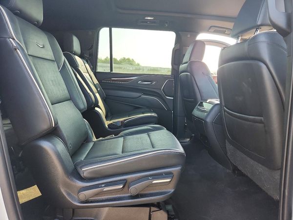 2022 CADILLAC ESCALADE