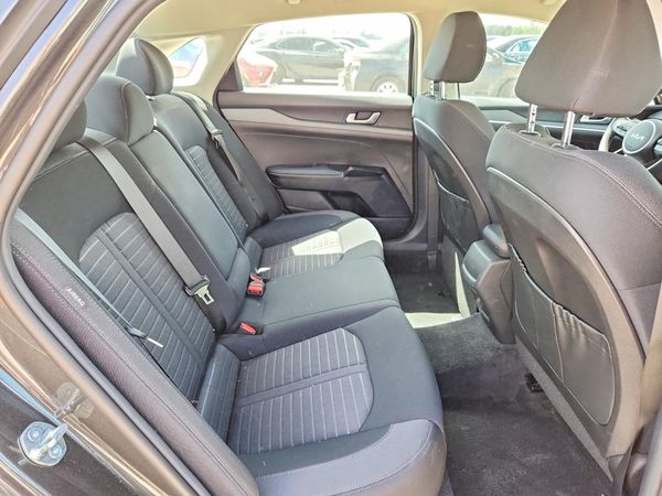 2026 KIA K5 LXS