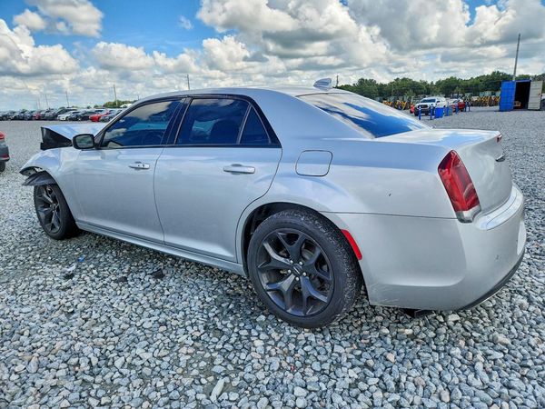 2021 CHRYSLER 300
