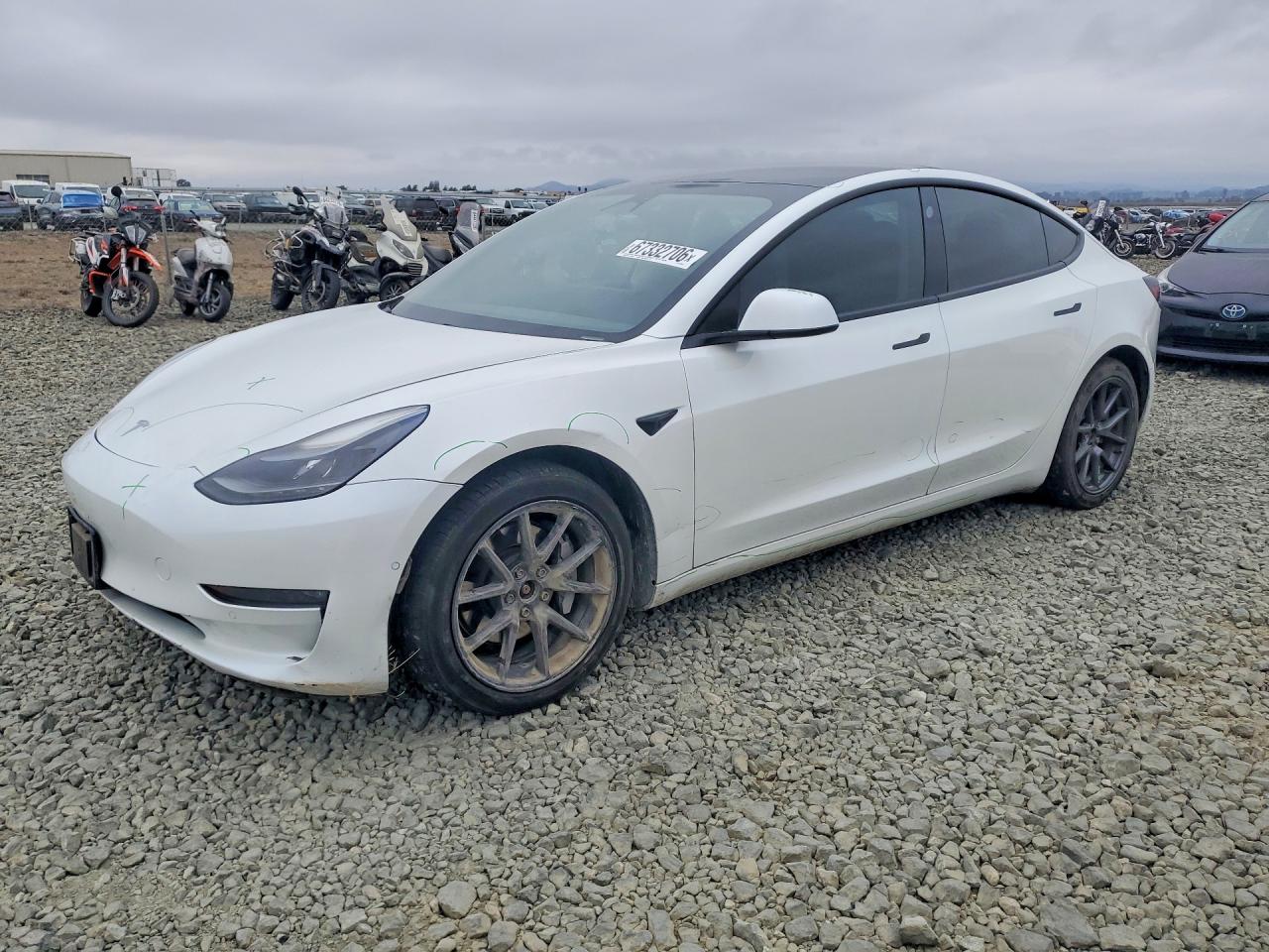 2021 TESLA MODEL 3
