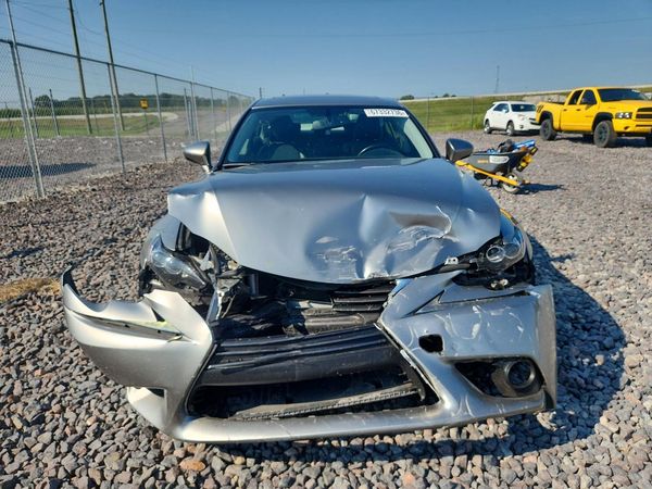 2015 LEXUS IS