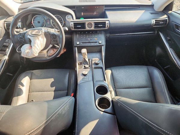 2015 LEXUS IS