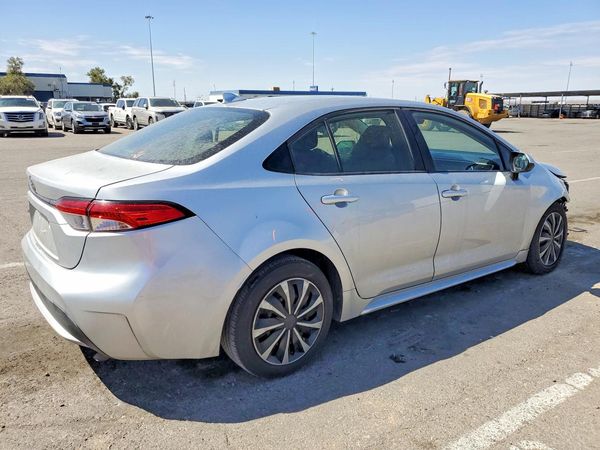 2020 TOYOTA COROLLA