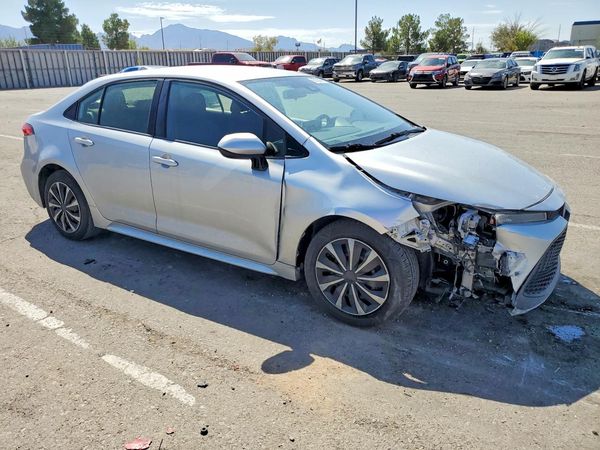 2020 TOYOTA COROLLA