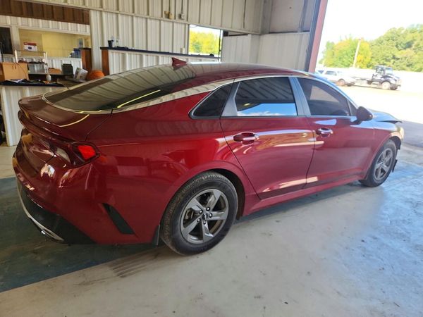 2022 KIA K5