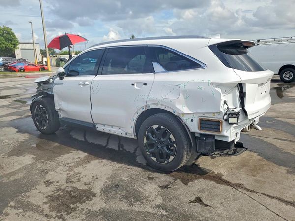 2025 KIA SORENTO
