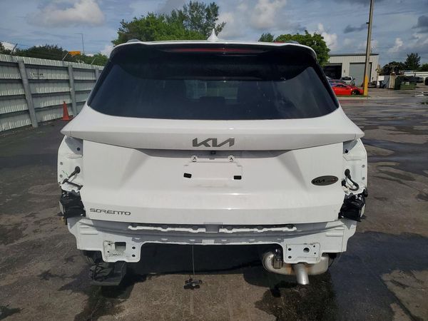 2025 KIA SORENTO