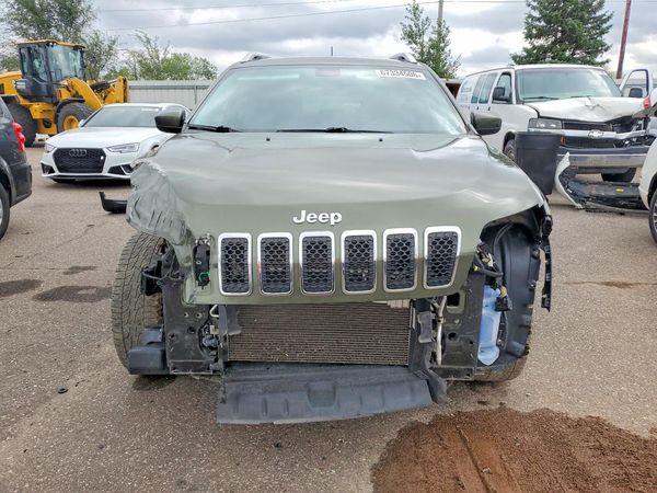 2019 JEEP CHEROKEE