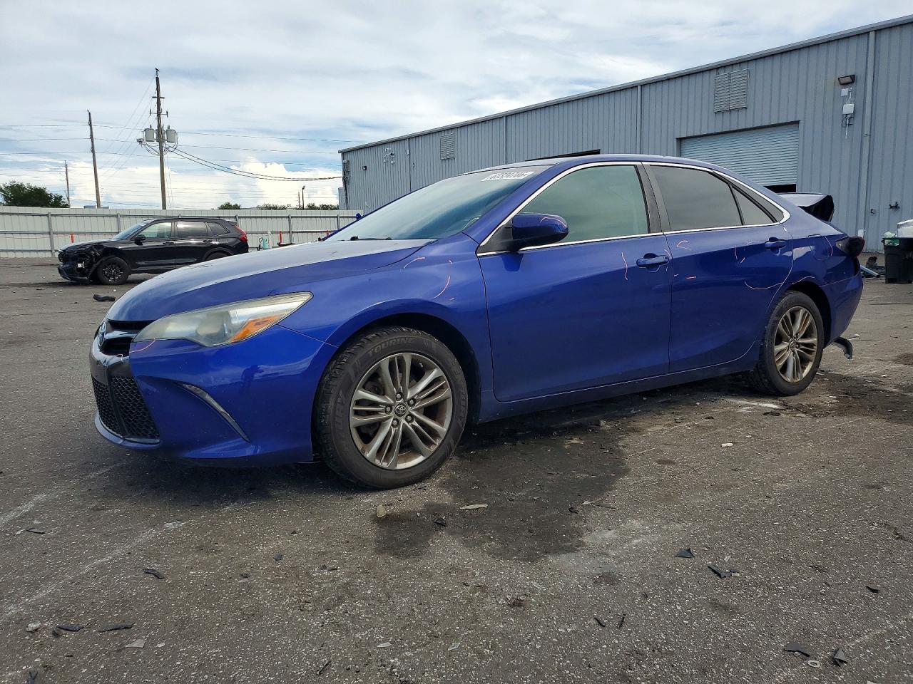 2015 TOYOTA CAMRY