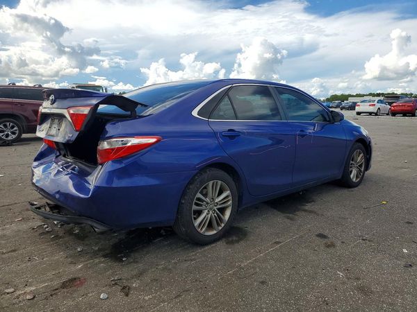 2015 TOYOTA CAMRY