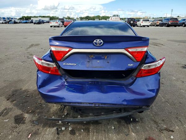 2015 TOYOTA CAMRY