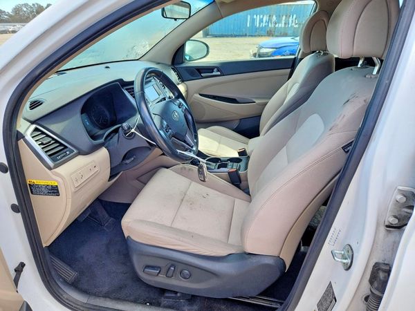 2017 HYUNDAI TUCSON