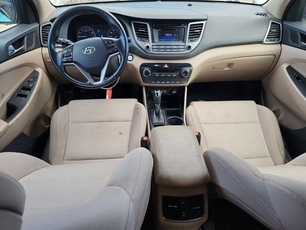 2017 HYUNDAI TUCSON