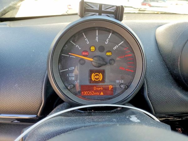 2015 MINI COOPER