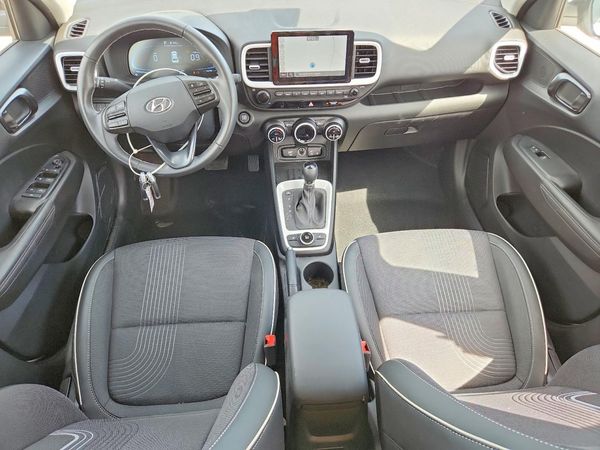 2025 HYUNDAI VENUE