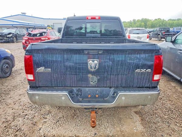 2016 RAM 1500 SLT — DIRR