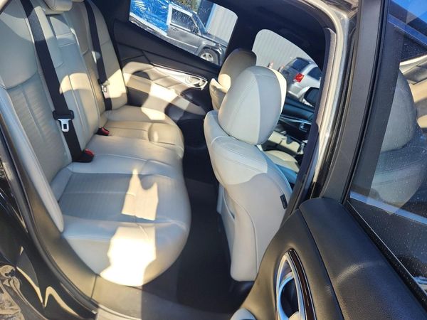 2015 INFINITI Q70