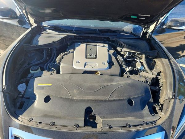 2015 INFINITI Q70
