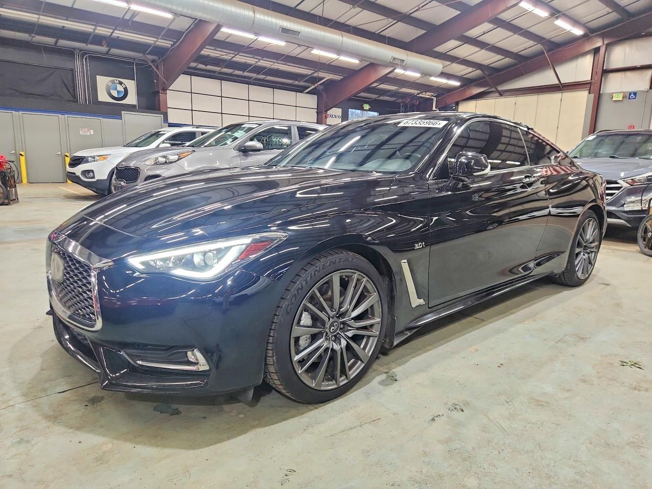 2017 INFINITI Q60 — Front 3/4