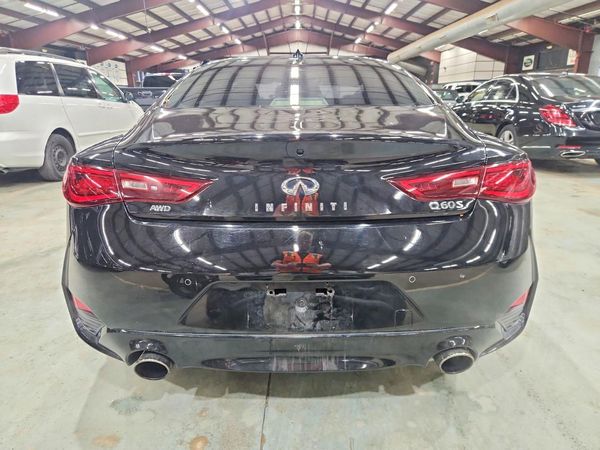 2017 INFINITI Q60 — DIRR