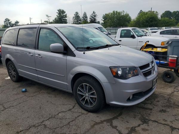 2017 DODGE GRAND CARAVAN GT