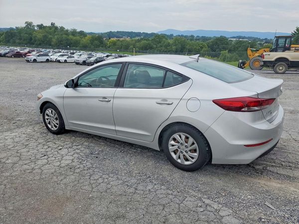 2017 HYUNDAI ELANTRA SE Base