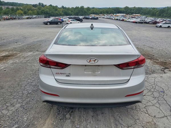 2017 HYUNDAI ELANTRA SE Base