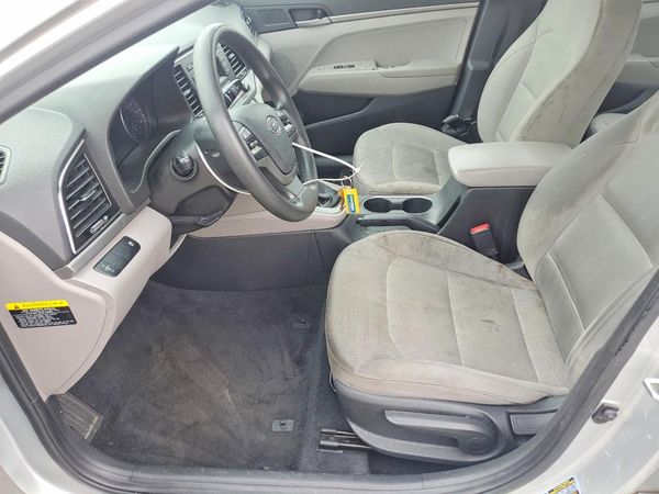 2017 HYUNDAI ELANTRA SE Base