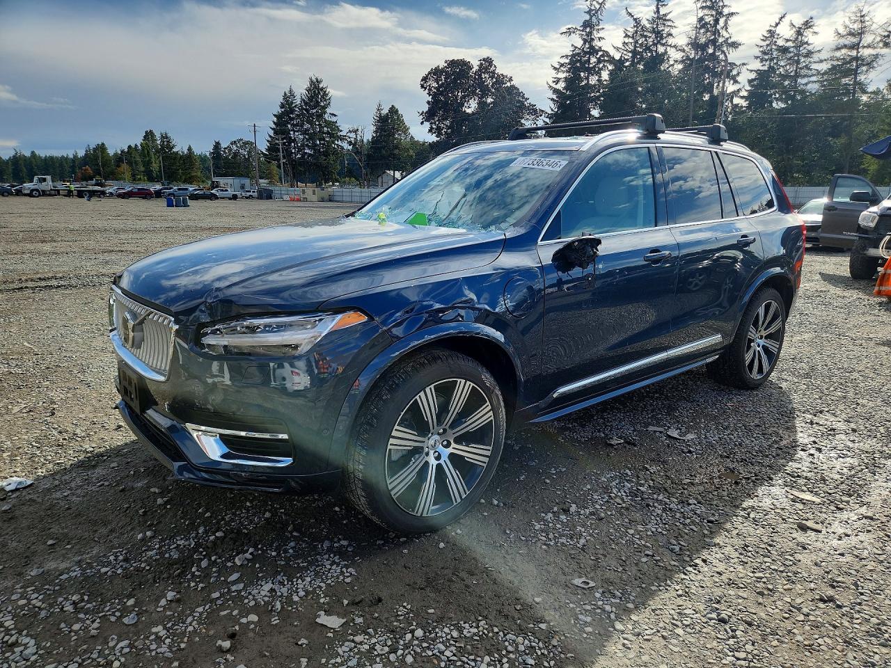 2025 VOLVO XC90